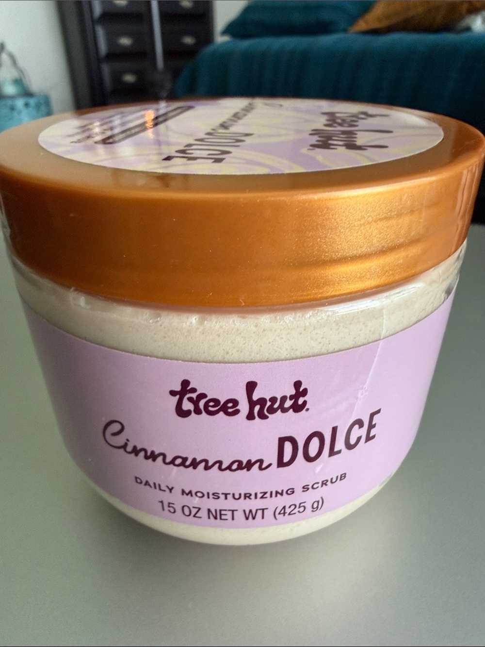 Tree Hut Cinnamon Dolce Daily Moisturizing Scrub — Pink